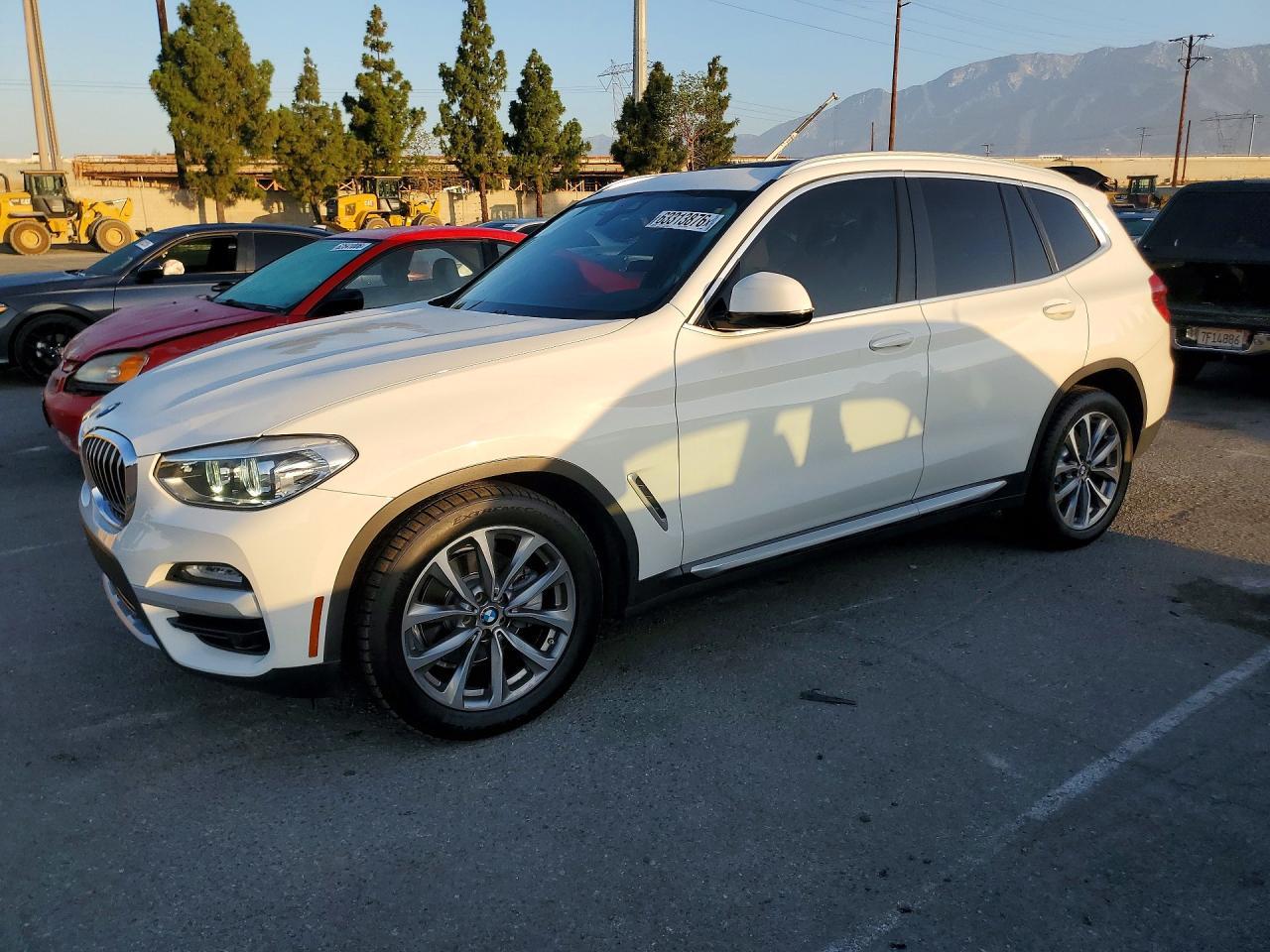 2019 BMW X3 Sdrive30I - zdjęcie główne