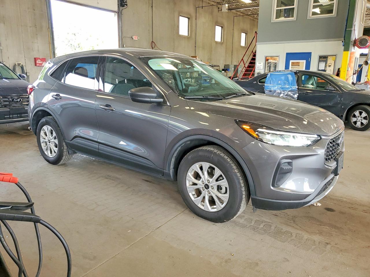 2023 Ford Escape Active - zdjęcie 4