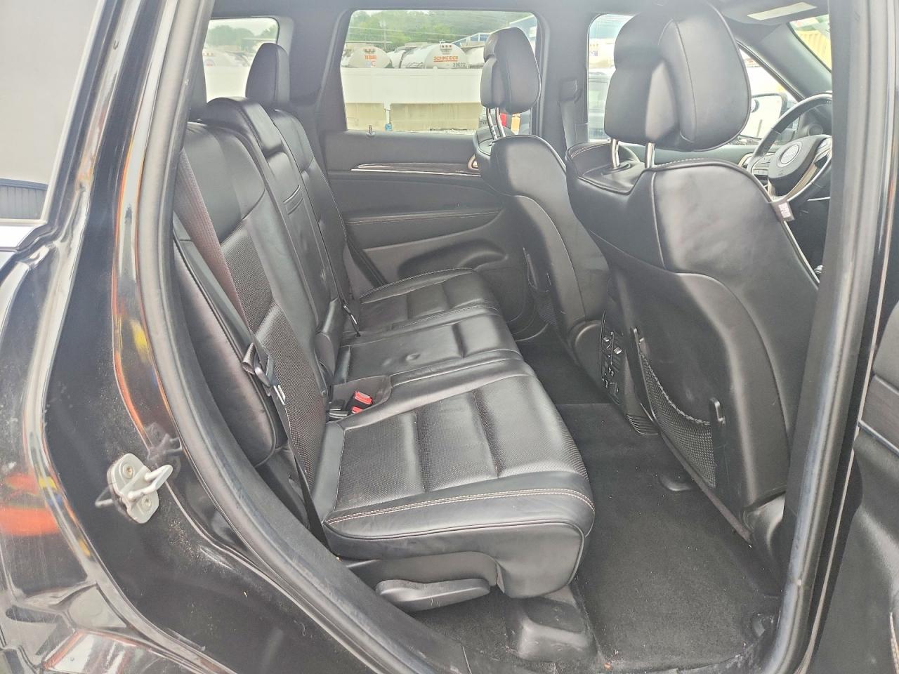 2014 Jeep Grand Cherokee Overland - zdjęcie 11