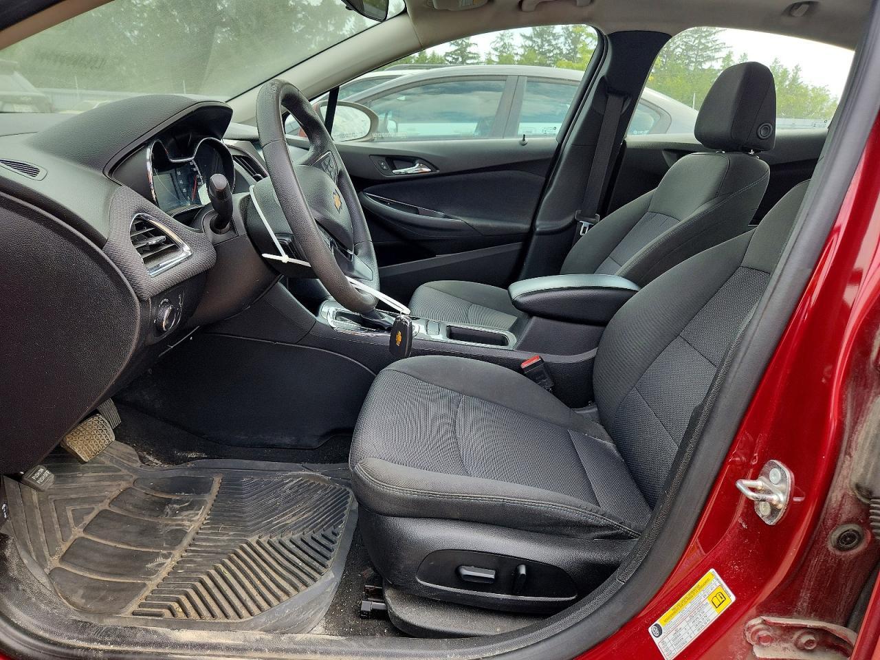 2018 Chevrolet Cruze Lt - zdjęcie 7