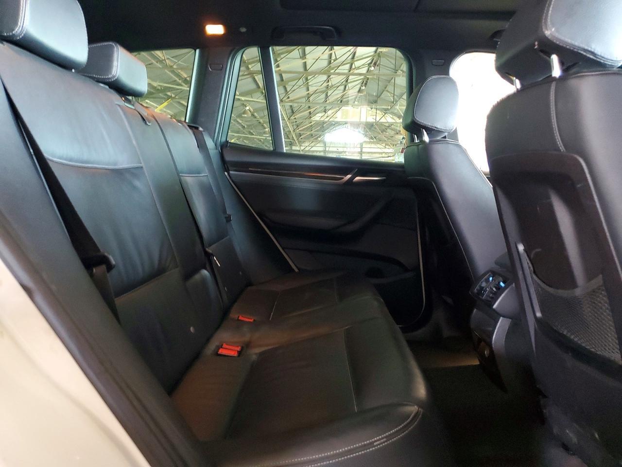 2016 BMW X3 Sdrive28I - zdjęcie 10
