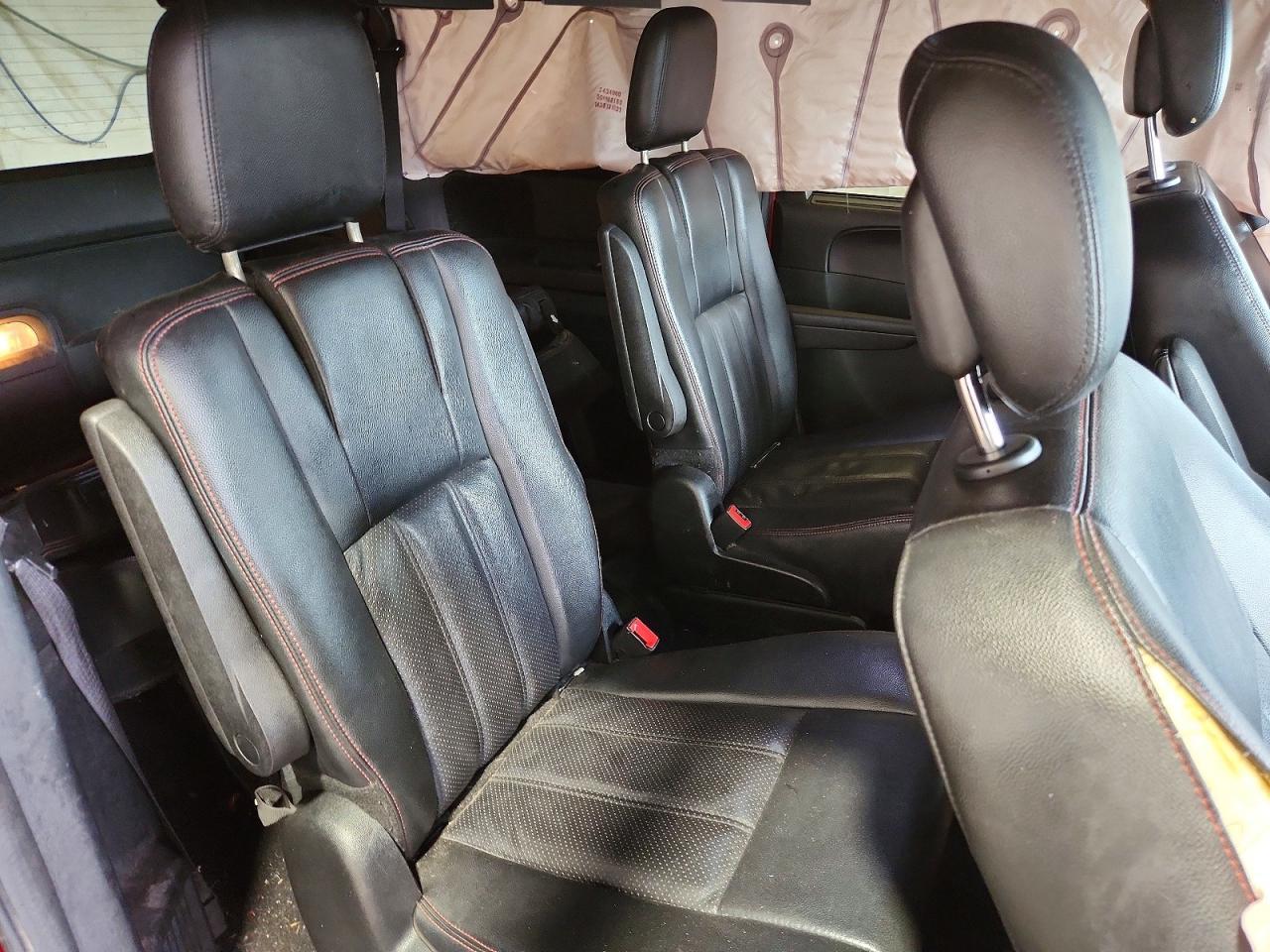 2013 Dodge Grand Caravan R/T - zdjęcie 11