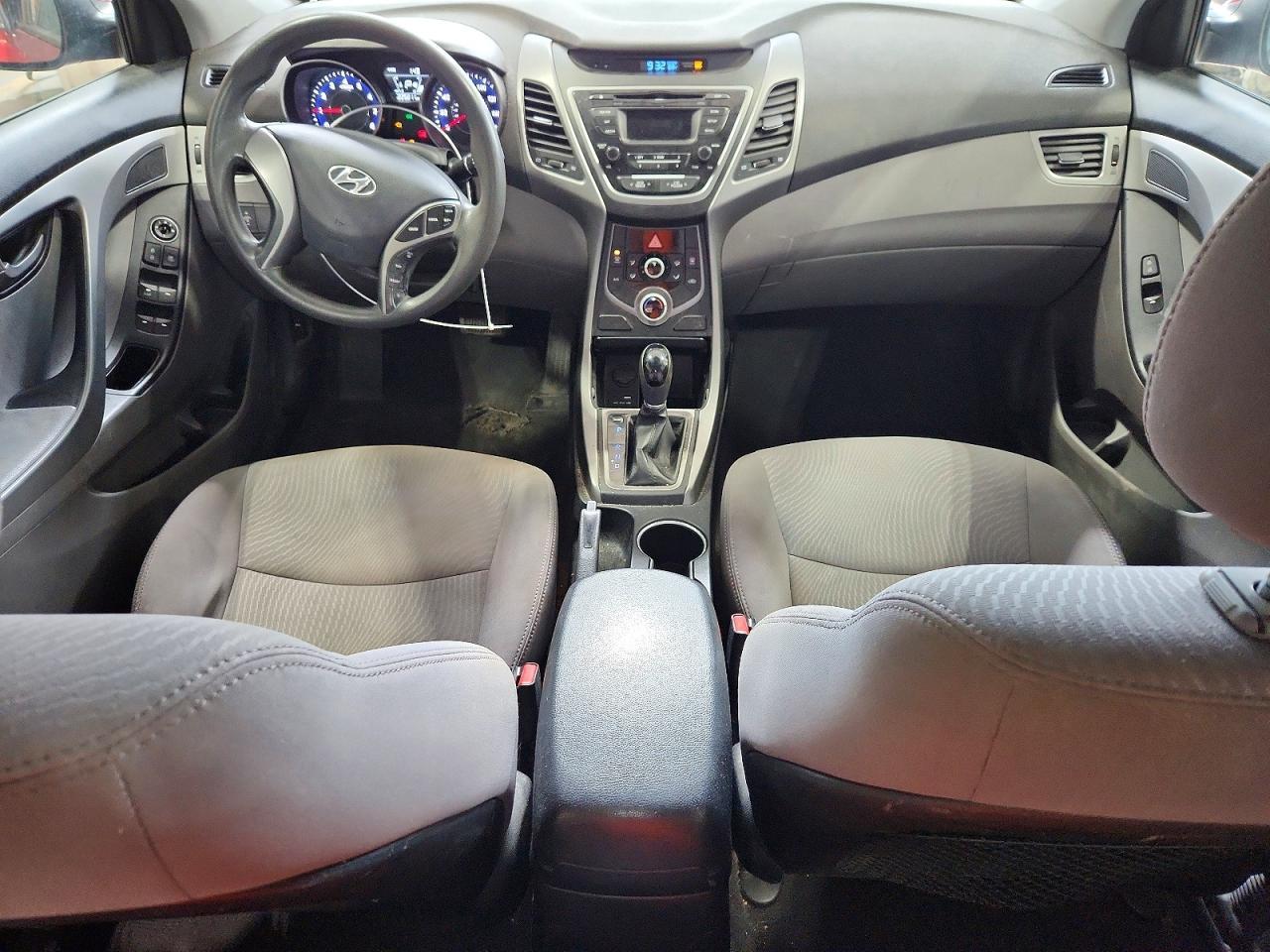 2014 Hyundai Elantra Se - zdjęcie 8