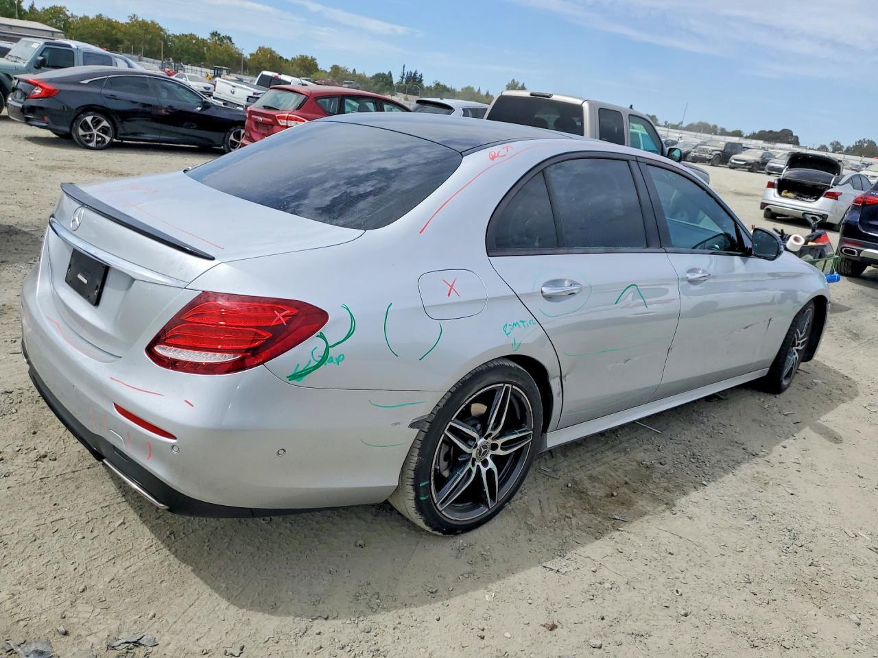 2020 Mercedes-Benz E 350 - zdjęcie 3