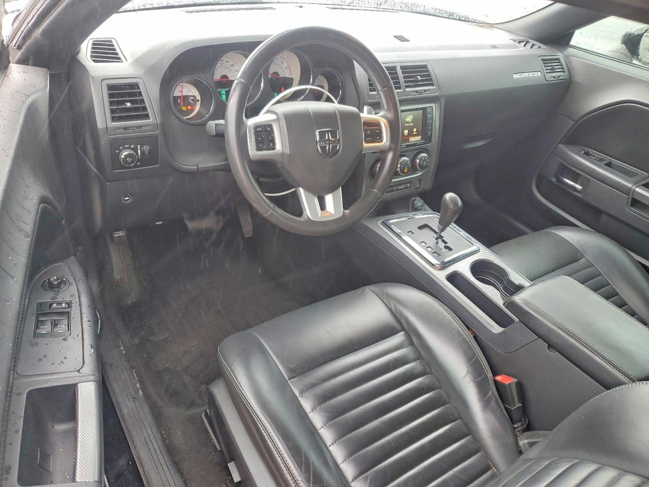 2014 Dodge Challenger R/T - zdjęcie 8