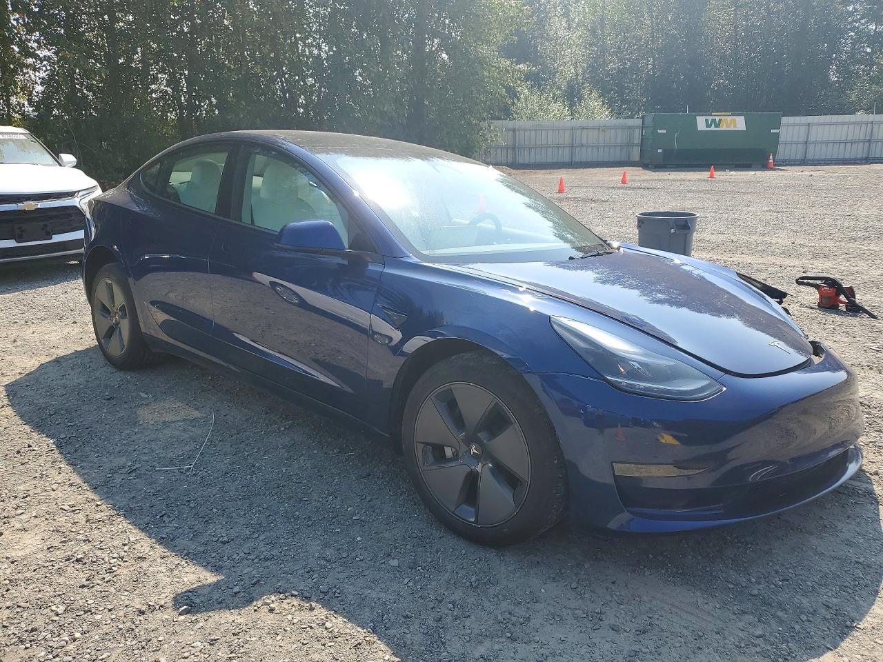 2023 Tesla Model 3 - zdjęcie 4