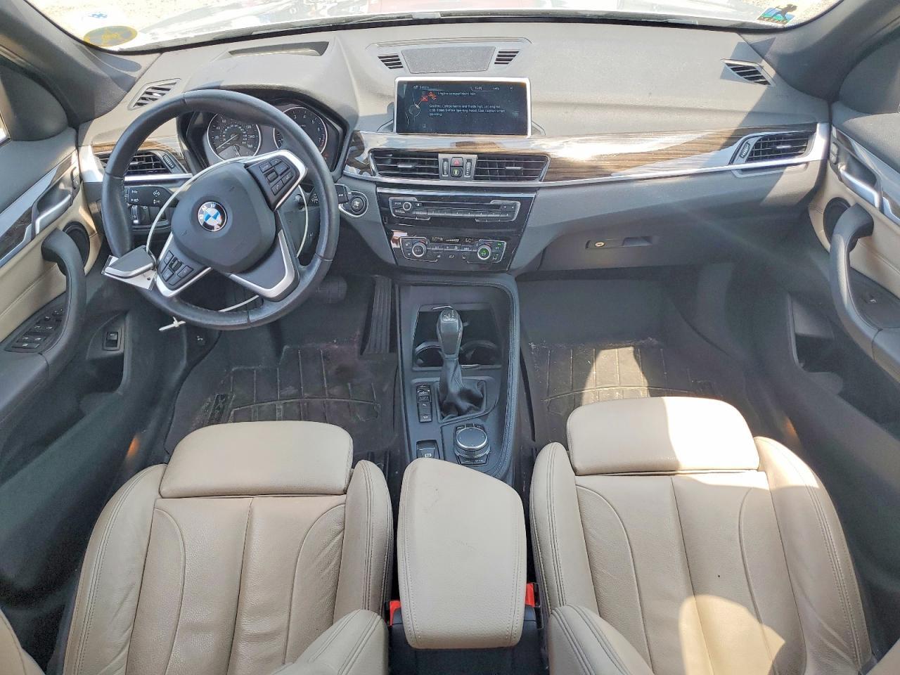 2017 BMW X1 xDrive28I - zdjęcie 8