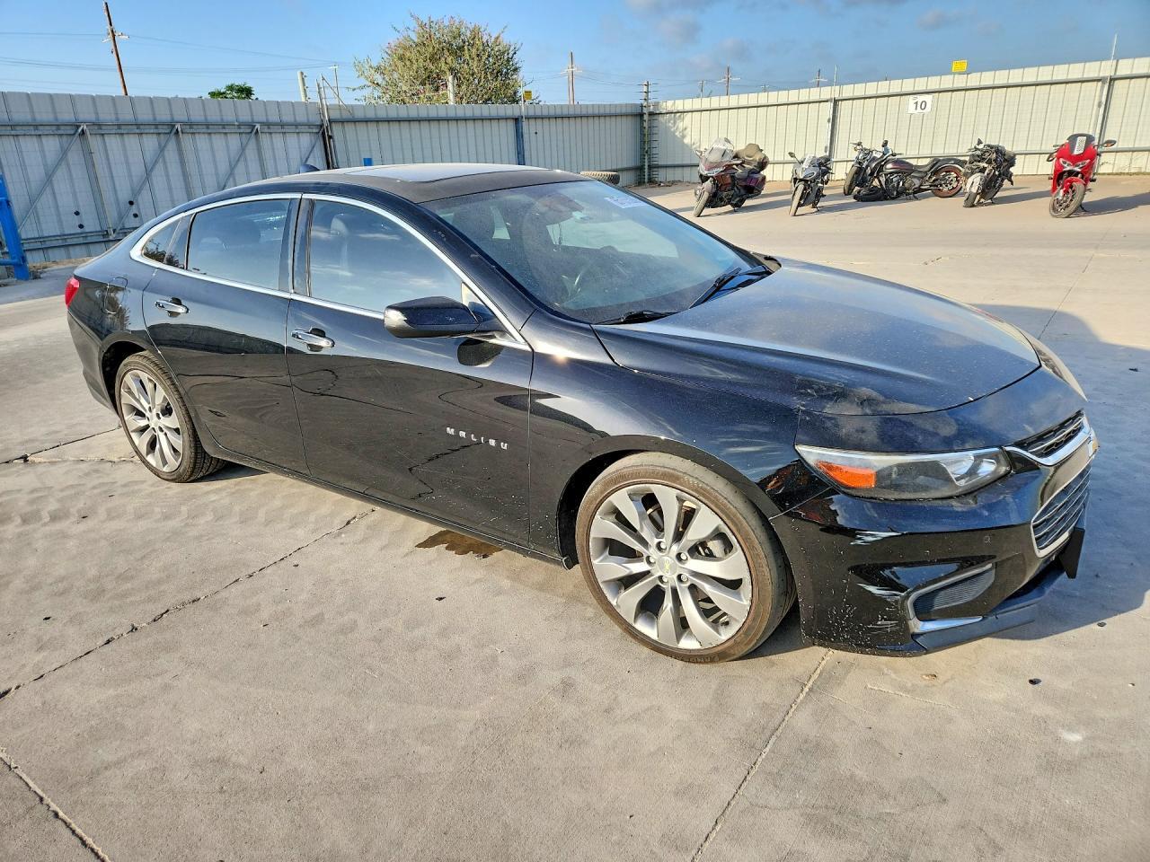 2016 Chevrolet Malibu Premier - zdjęcie 4