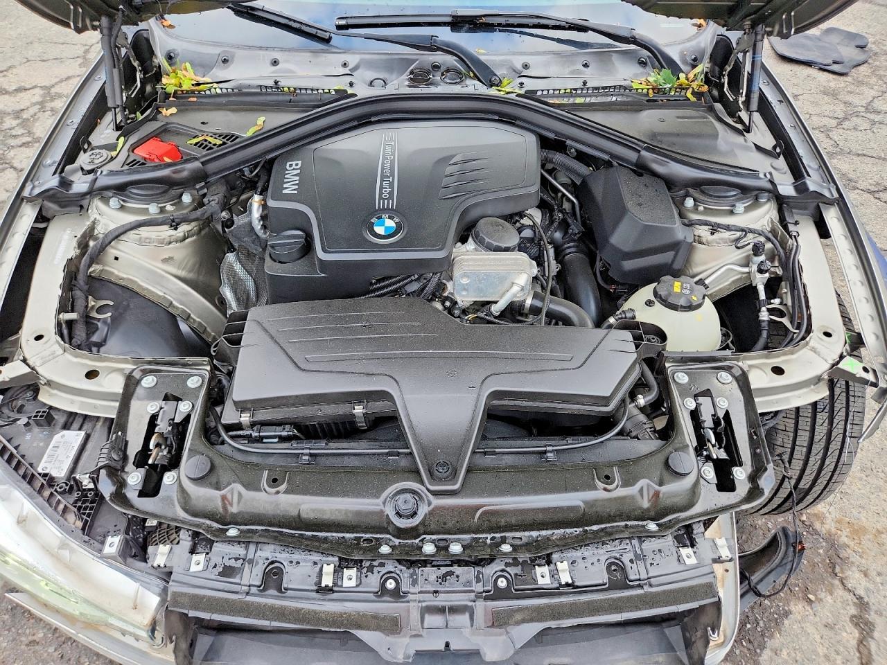 2016 BMW Seria 3 328i - zdjęcie 11