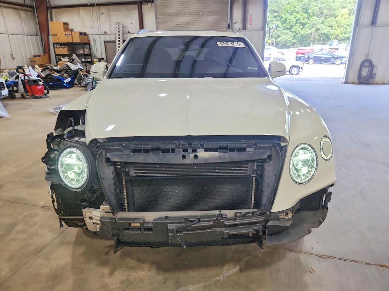 2017 Bentley Bentayga - zdjęcie 5
