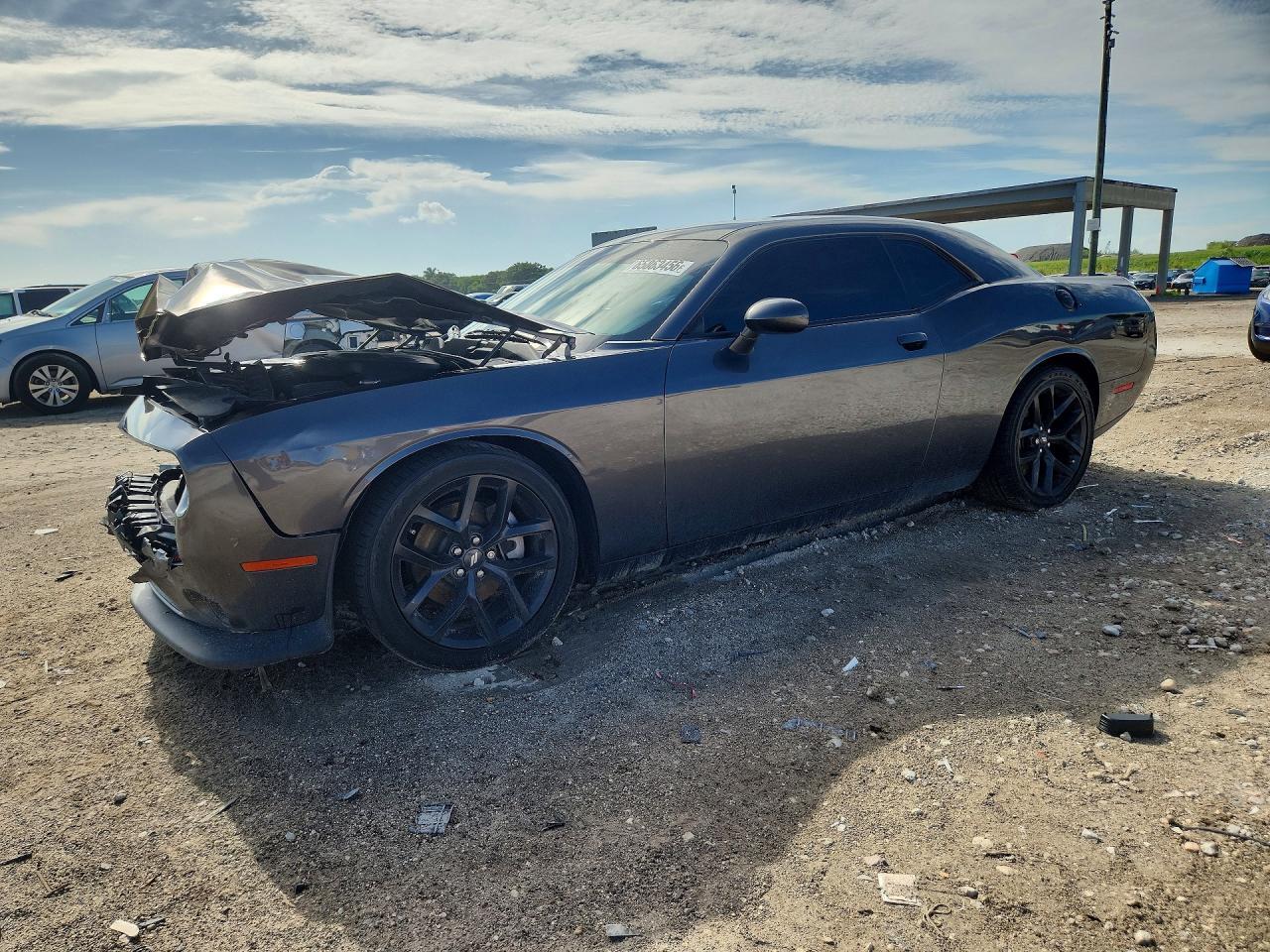 2022 Dodge Challenger Gt - zdjęcie główne
