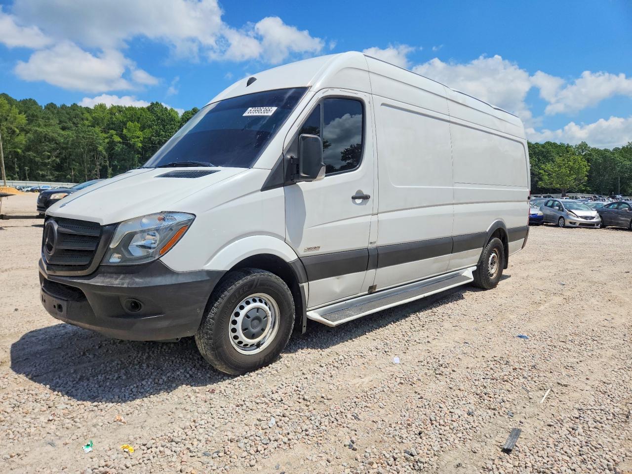 2015 Mercedes-Benz Sprinter 2500 - zdjęcie główne