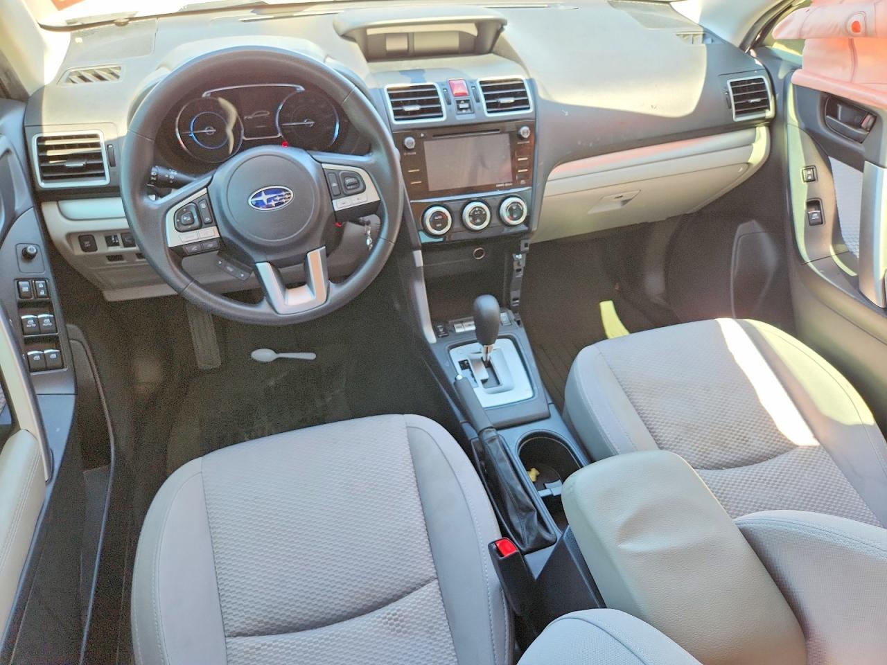 2017 Subaru Forester 2.5I Premium - zdjęcie 8