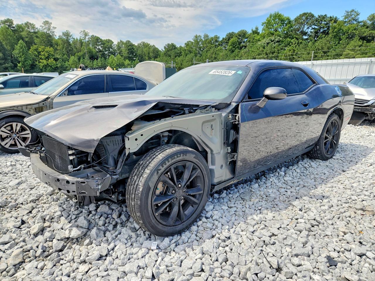 2021 Dodge Challenger Sxt - zdjęcie główne