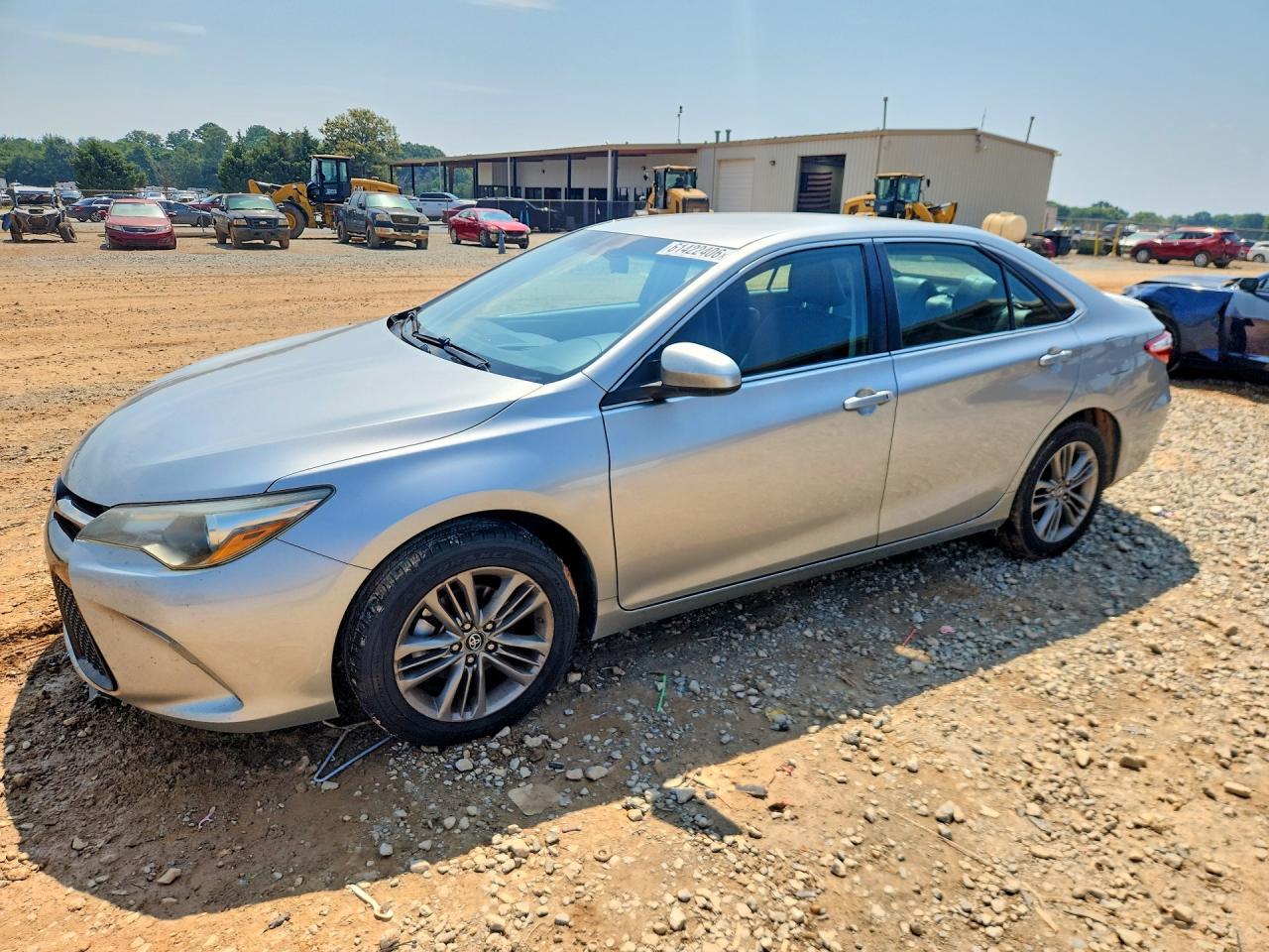 2017 Toyota Camry Se - zdjęcie główne