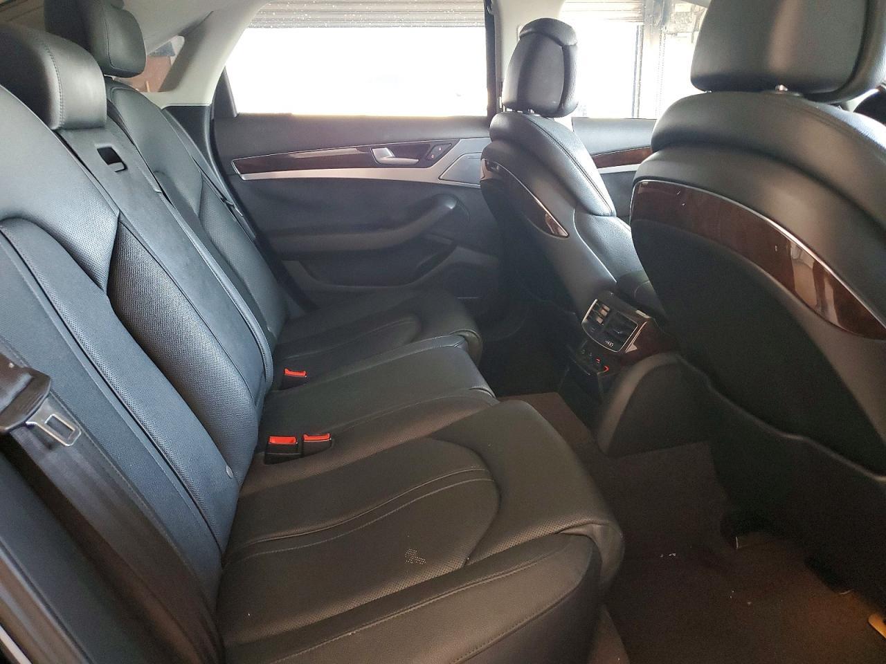 2015 Audi A8 Quattro - zdjęcie 10
