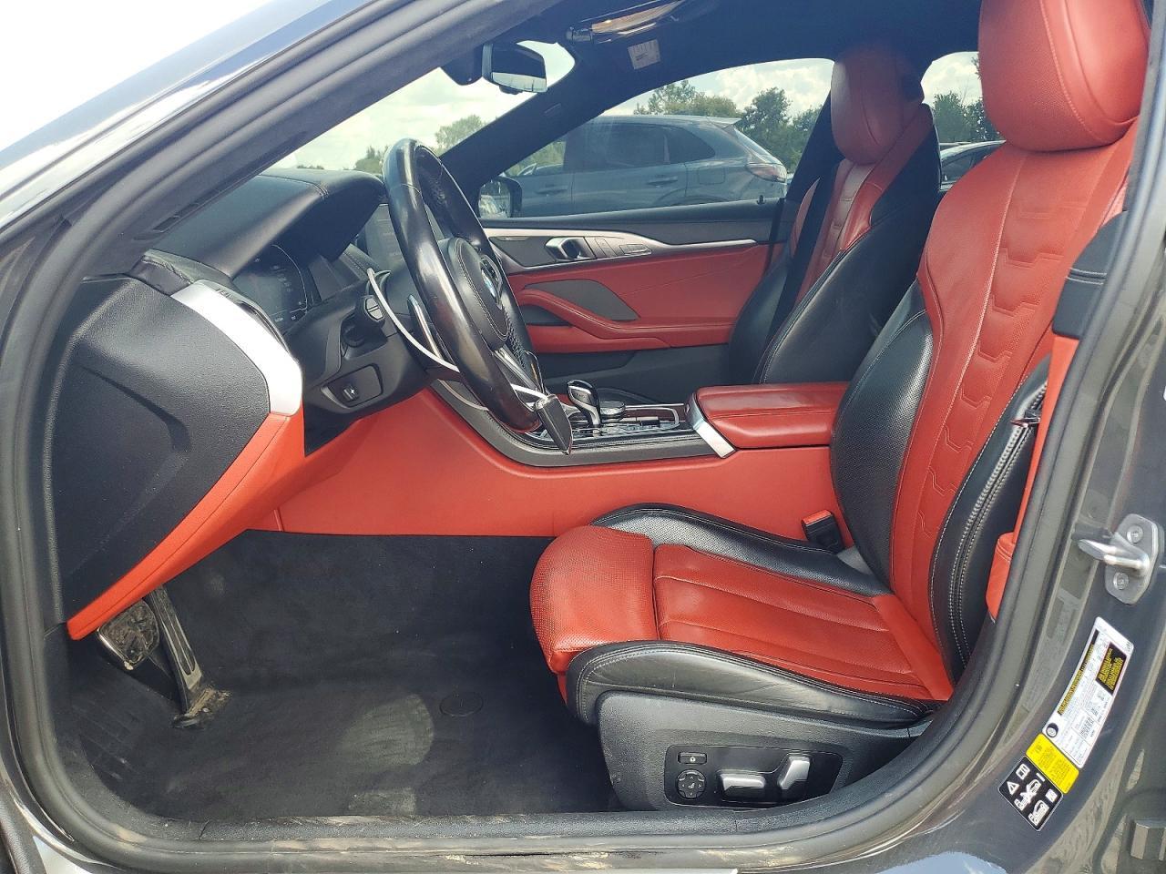 2022 BMW Seria 8 M850i - zdjęcie 7