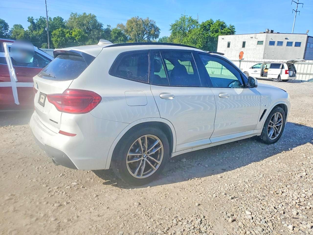2019 BMW X3 xDrive30I - zdjęcie 3