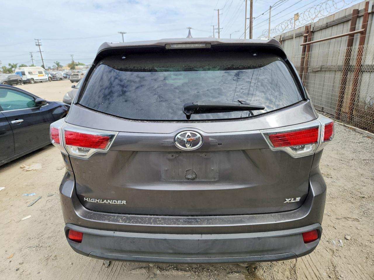2015 Toyota Highlander Xle - zdjęcie 6