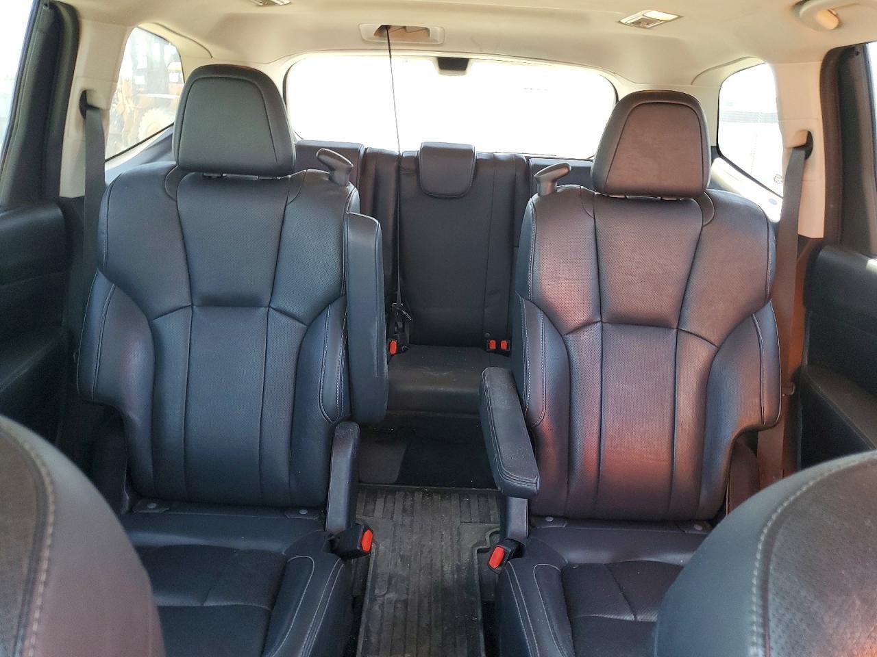 2021 Subaru Ascent Touring - zdjęcie 10