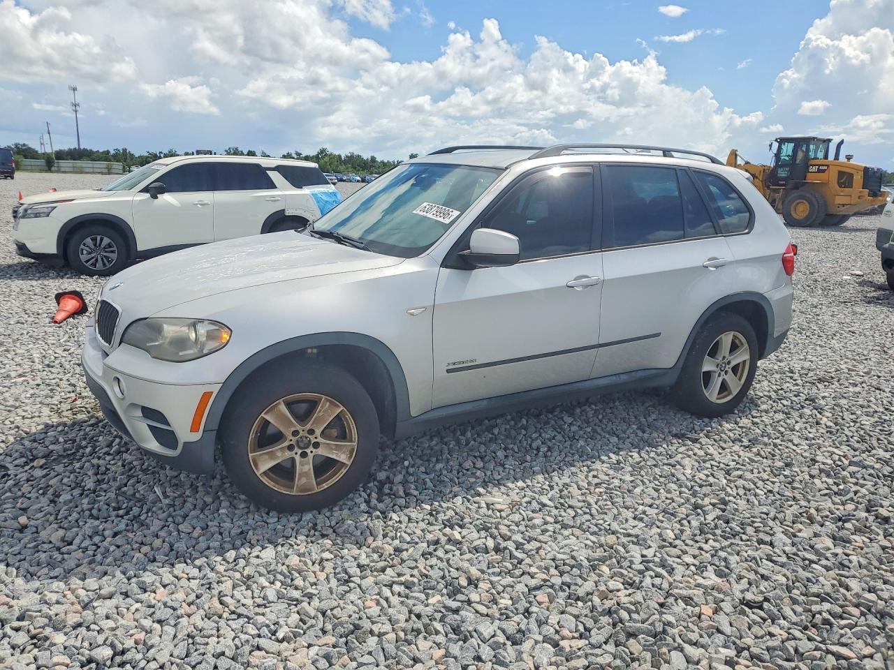 2013 BMW X5 xDrive35I - zdjęcie główne