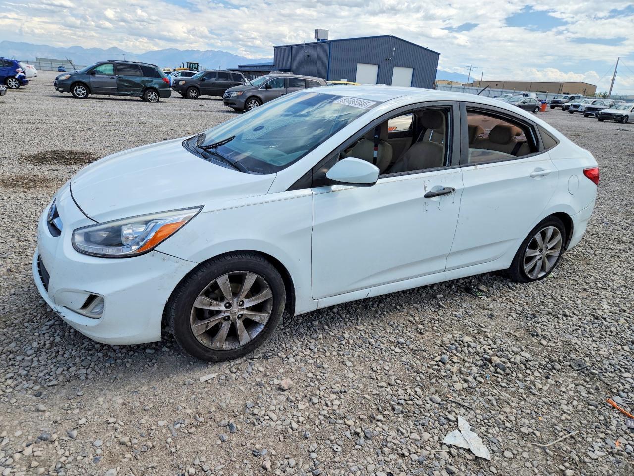 2014 Hyundai Accent Gls - zdjęcie główne