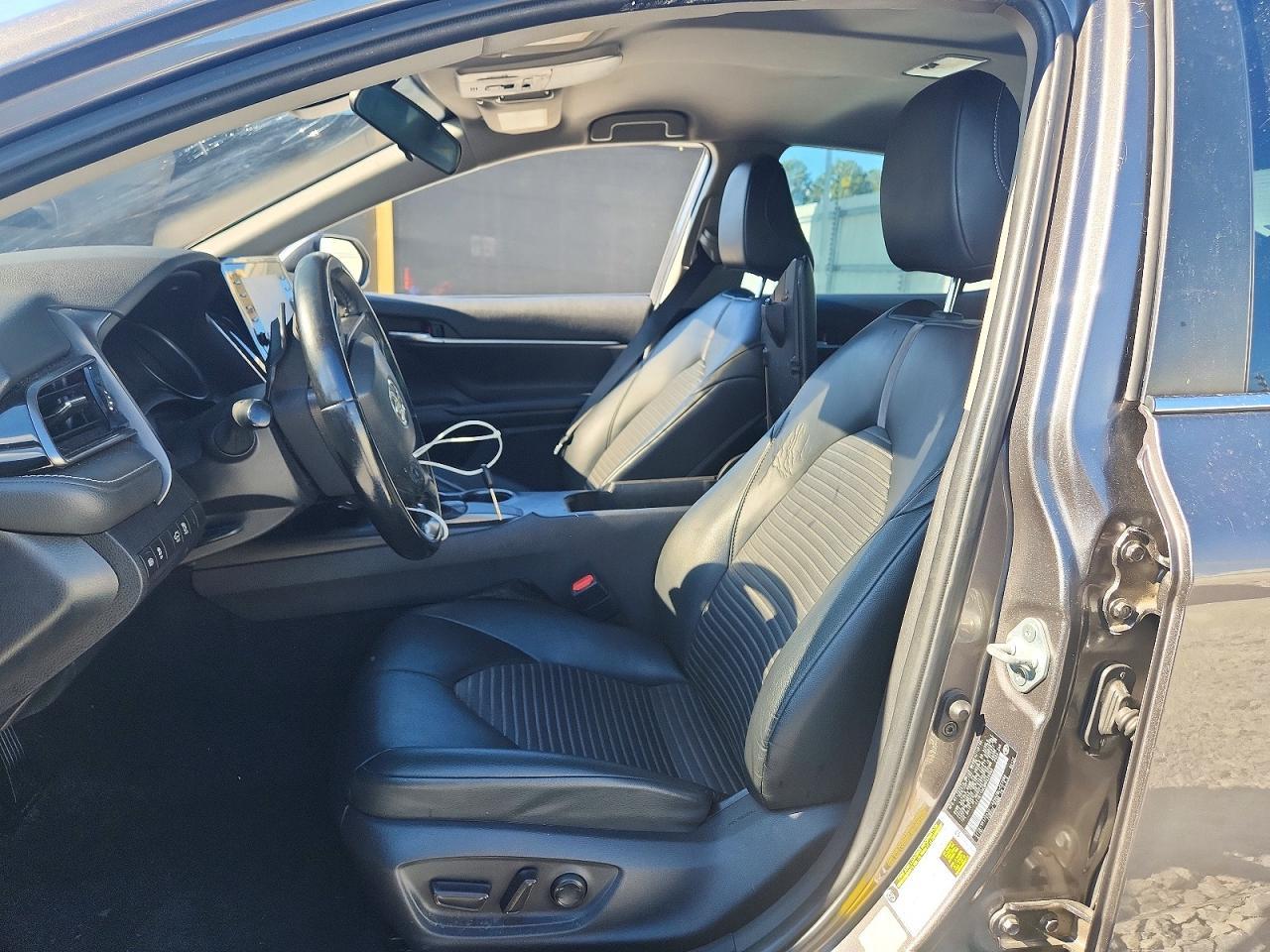 2021 Toyota Camry Se - zdjęcie 7