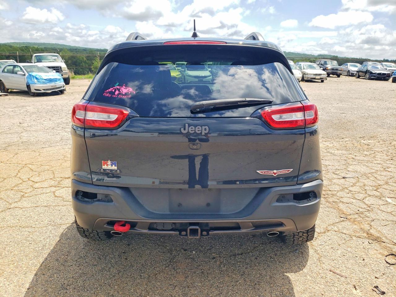 2017 Jeep Cherokee Trailhawk - zdjęcie 6