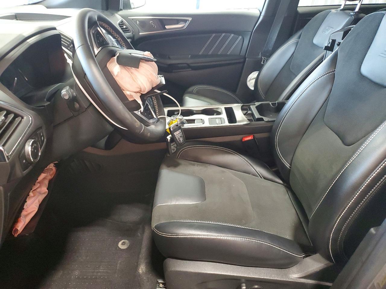 2023 Ford Edge St - zdjęcie 7