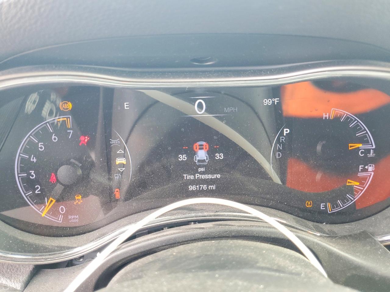 2019 Jeep Grand Cherokee Laredo - zdjęcie 9