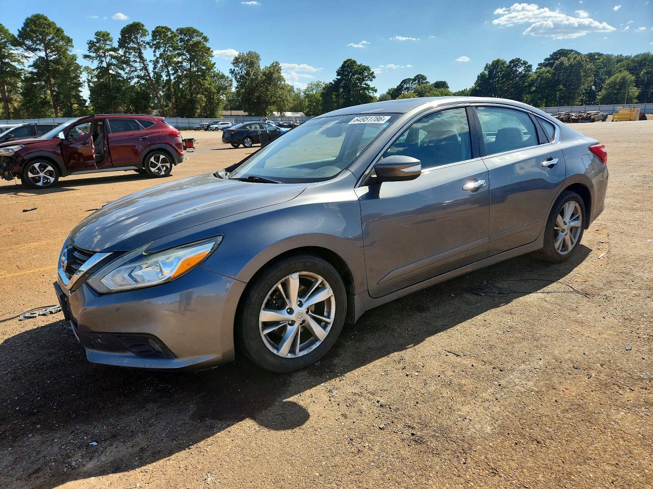 2016 Nissan Altima 2.5 Sv - zdjęcie główne