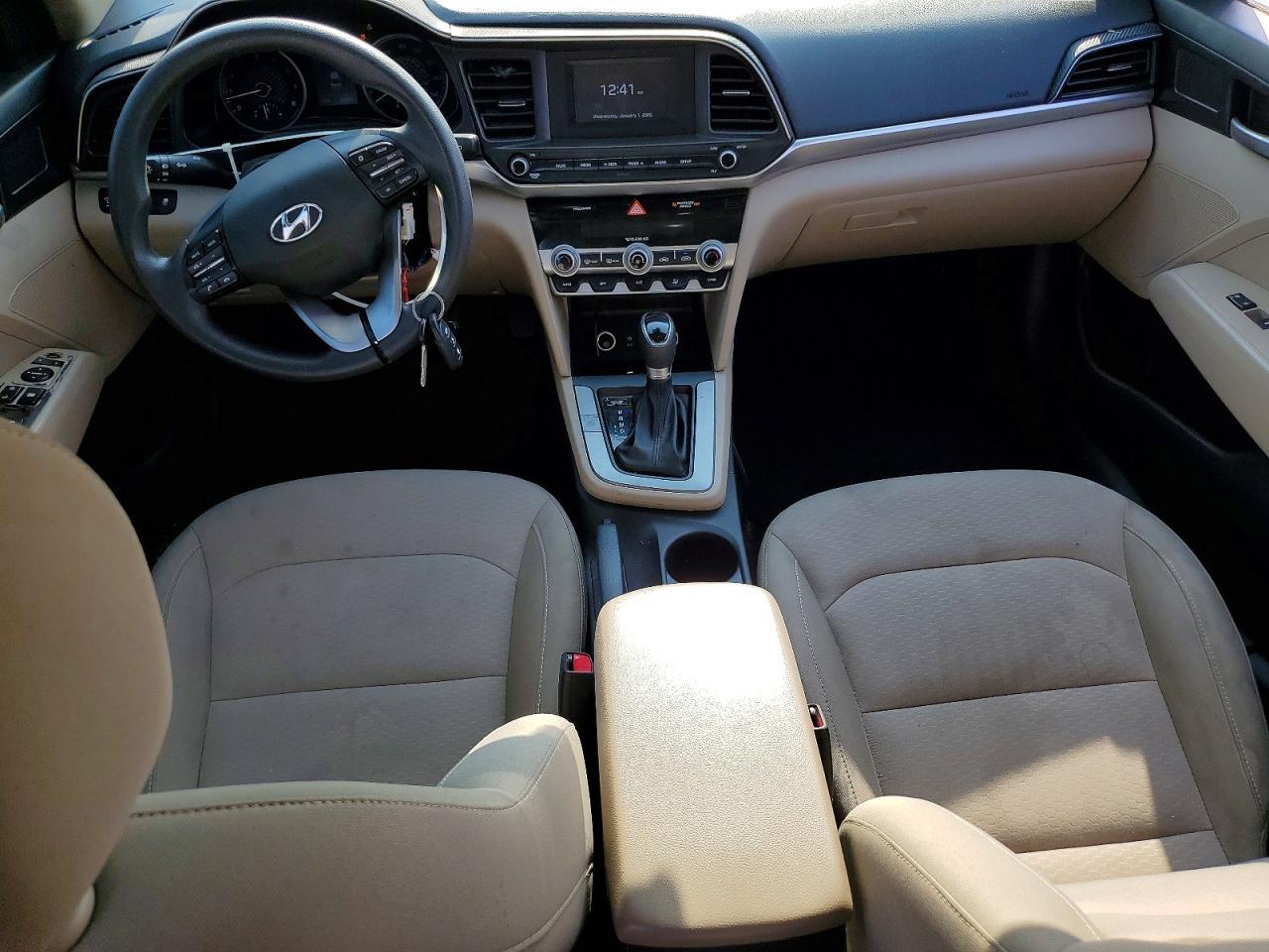 2020 Hyundai Elantra Se - zdjęcie 8