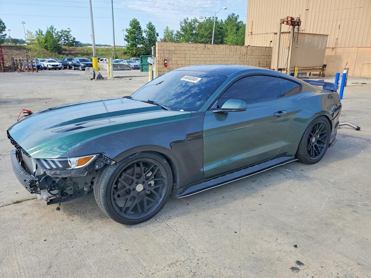 2017 Ford Mustang - zdjęcie główne