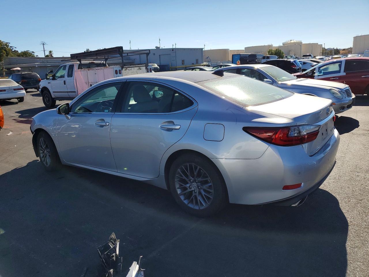 2018 Lexus Es 350 - zdjęcie 2
