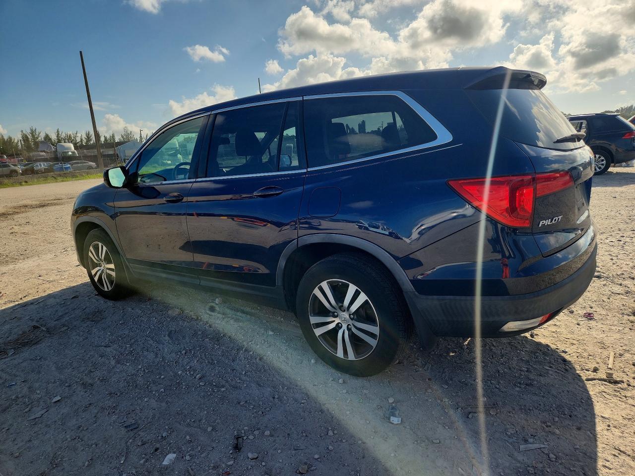 Honda Pilot - zdjęcie 2