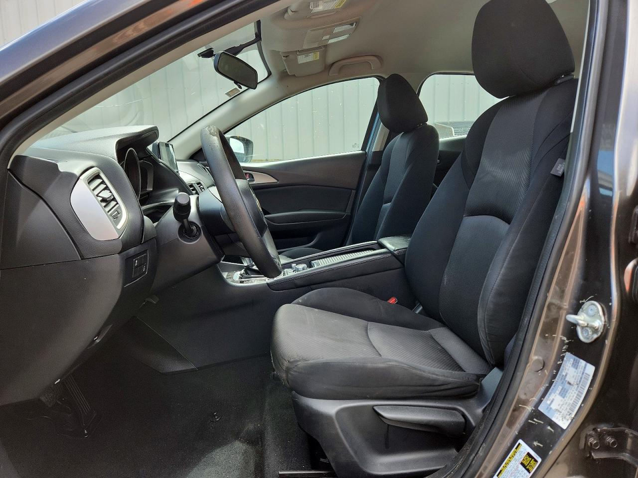 2017 Mazda 3 Sport - zdjęcie 7