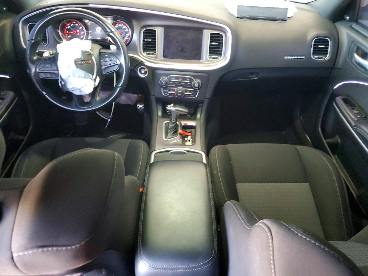 2022 Dodge Charger R/T - zdjęcie 8