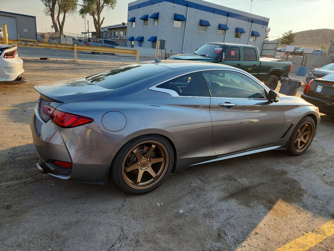 2017 Infiniti Q60 3.0T Premium - zdjęcie 3