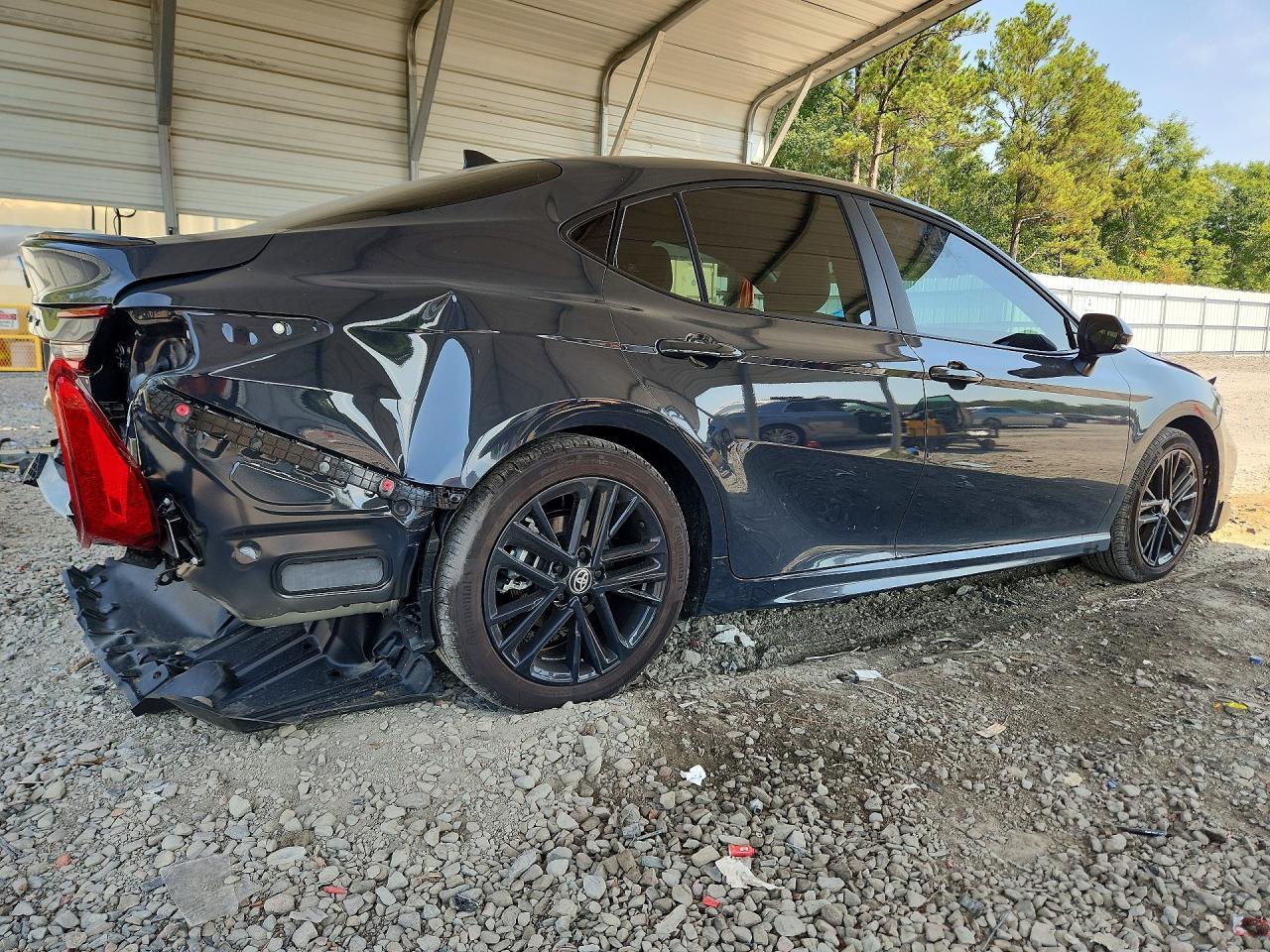 2026 Toyota Camry Se - zdjęcie 3