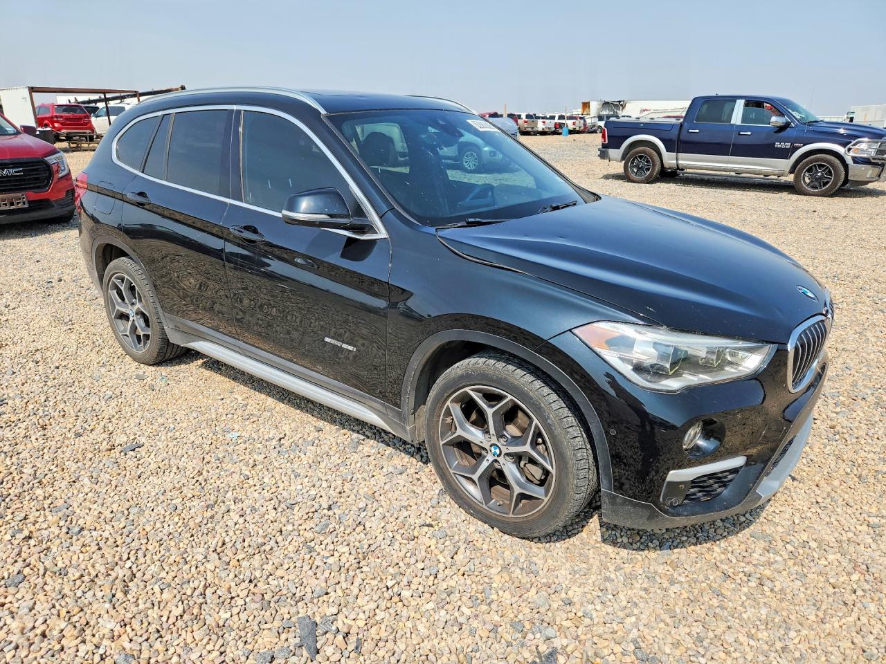 2017 BMW X1 Sdrive28I - zdjęcie 4