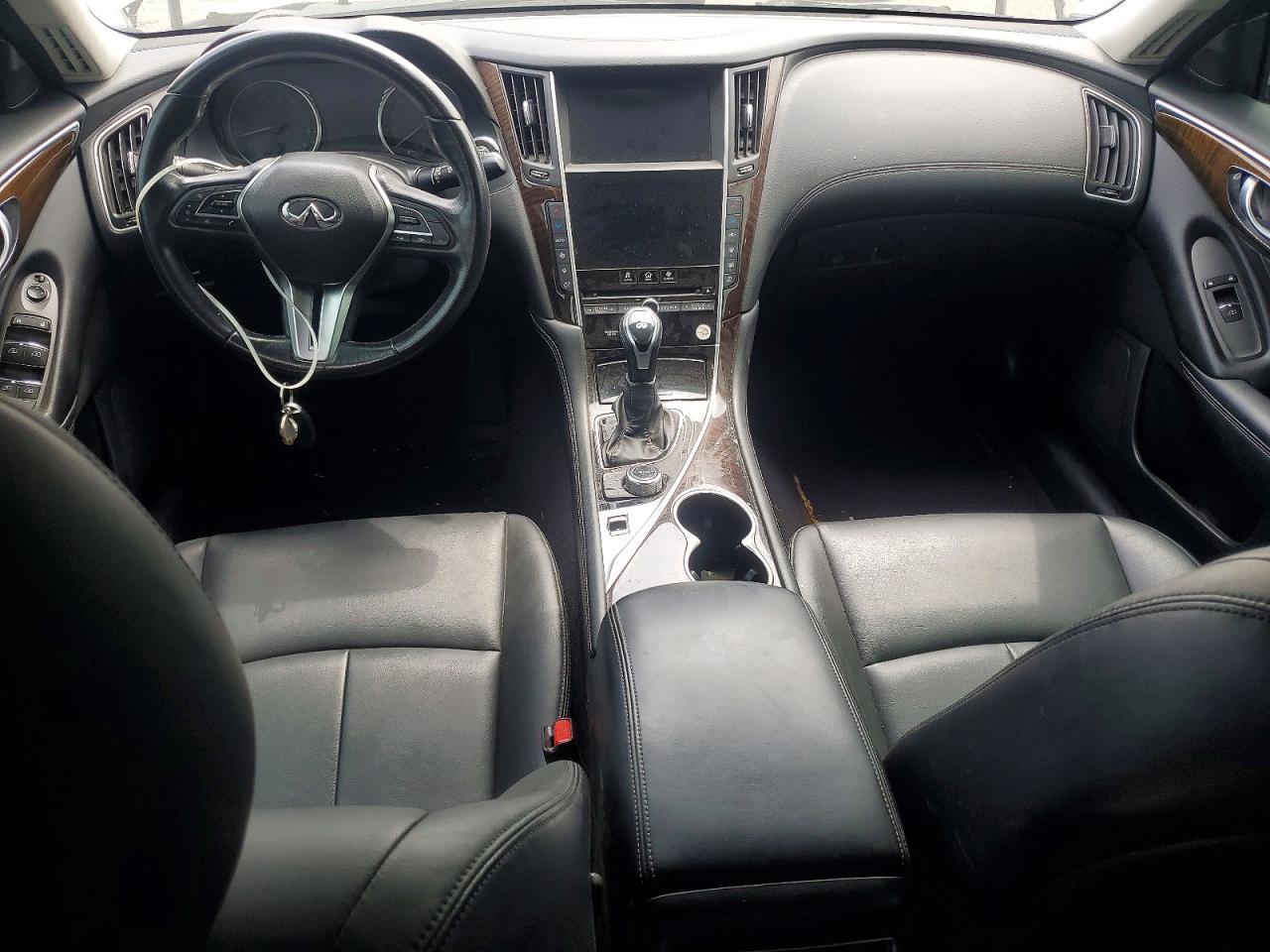 2019 Infiniti Q50 3.0T Luxe - zdjęcie 8