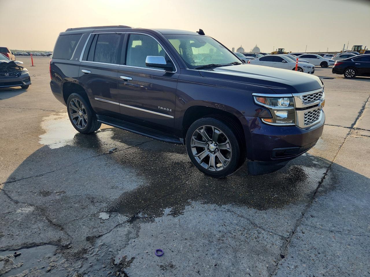 2016 Chevrolet Tahoe C1500 Lt - zdjęcie 4