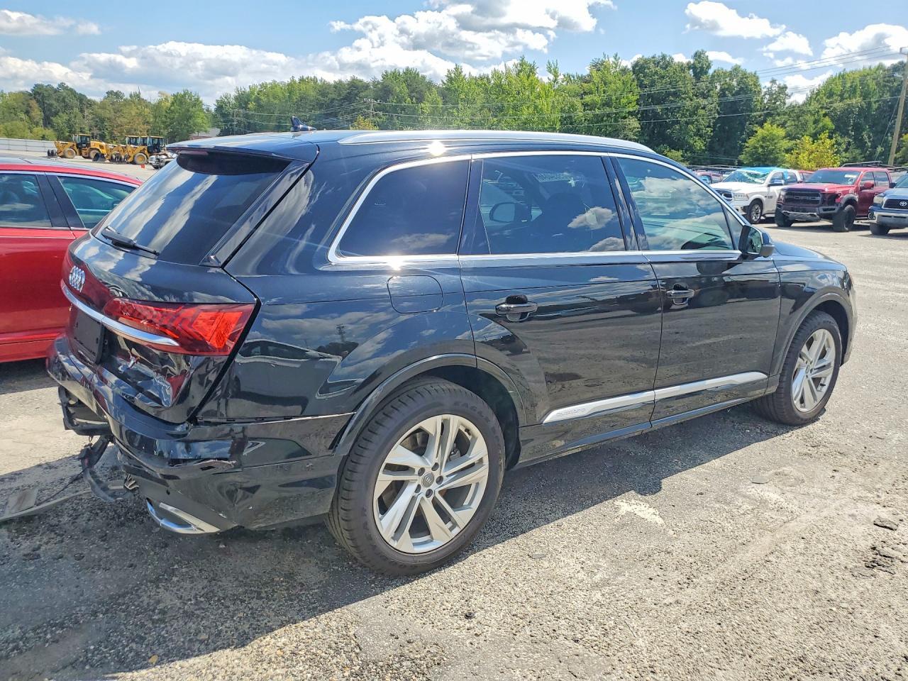 2021 Audi Q7 Premium Plus - zdjęcie 3
