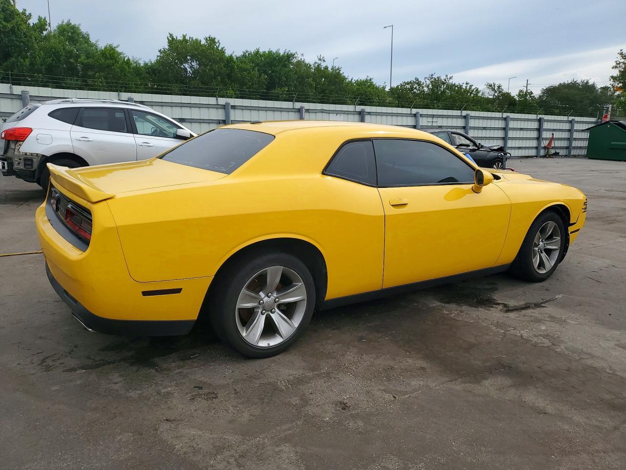 2019 Dodge Challenger Sxt - zdjęcie 3
