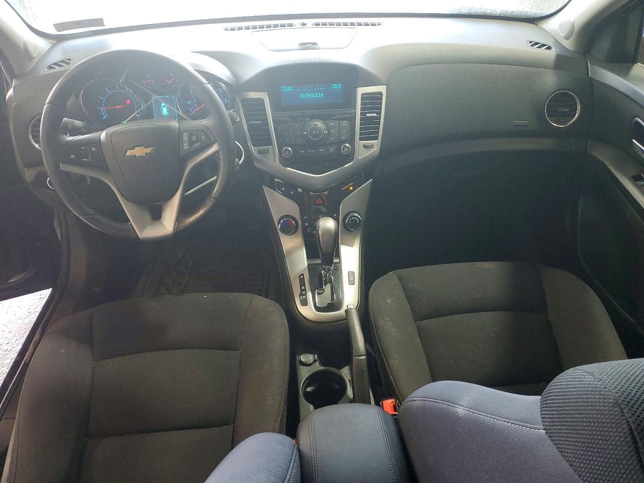 2014 Chevrolet Cruze - zdjęcie 8