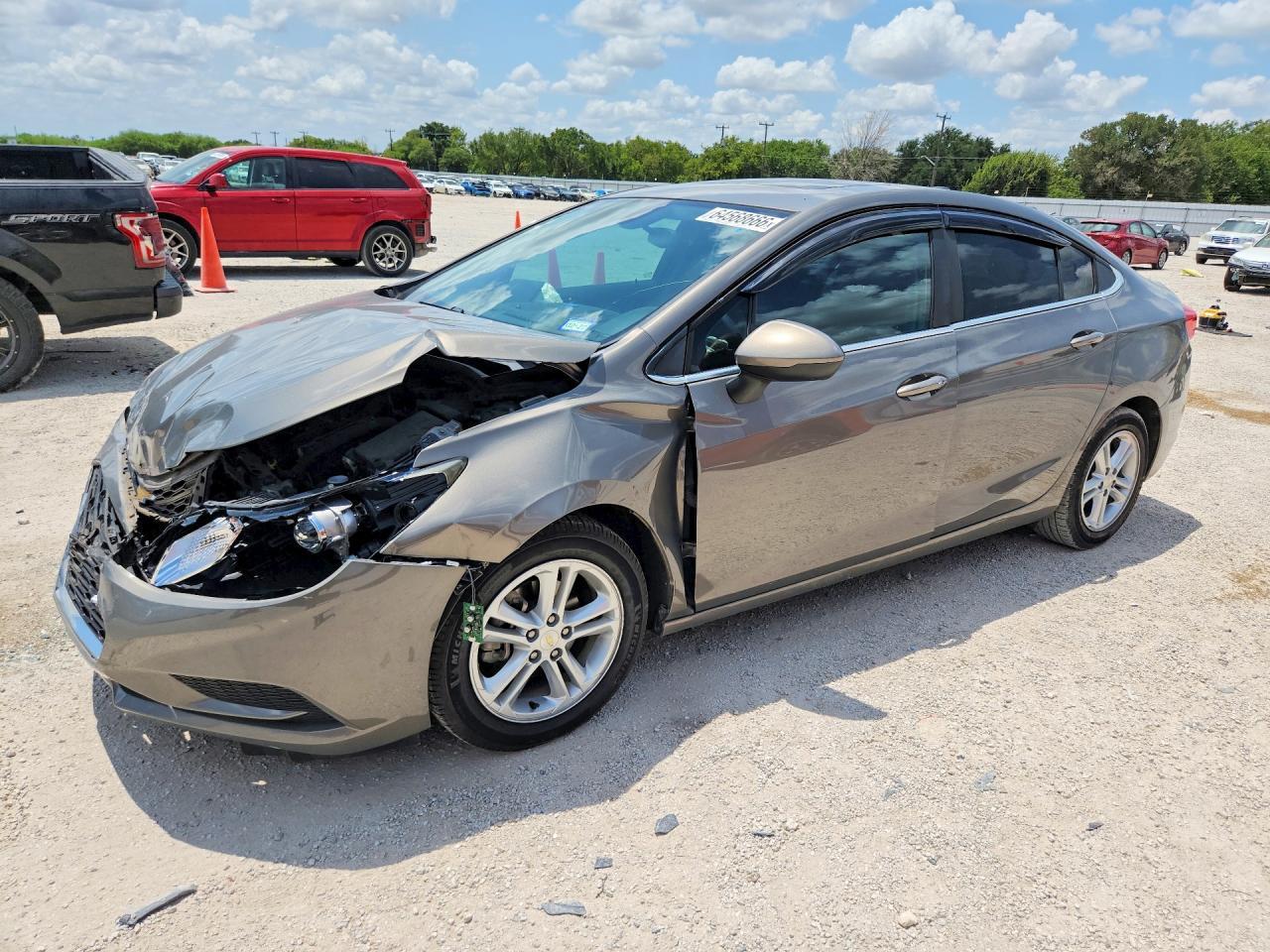 2018 Chevrolet Cruze Lt - zdjęcie główne