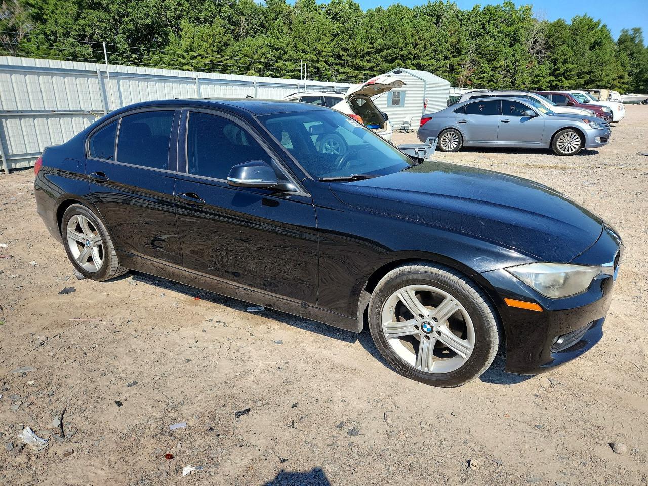 2014 BMW 320 I - zdjęcie 4