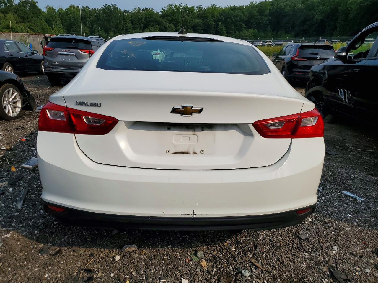 2020 Chevrolet Malibu Ls - zdjęcie 6
