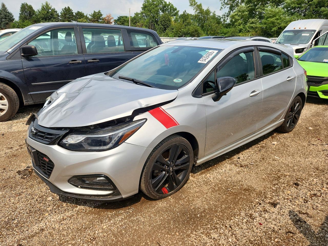 2018 Chevrolet Cruze Lt - zdjęcie główne