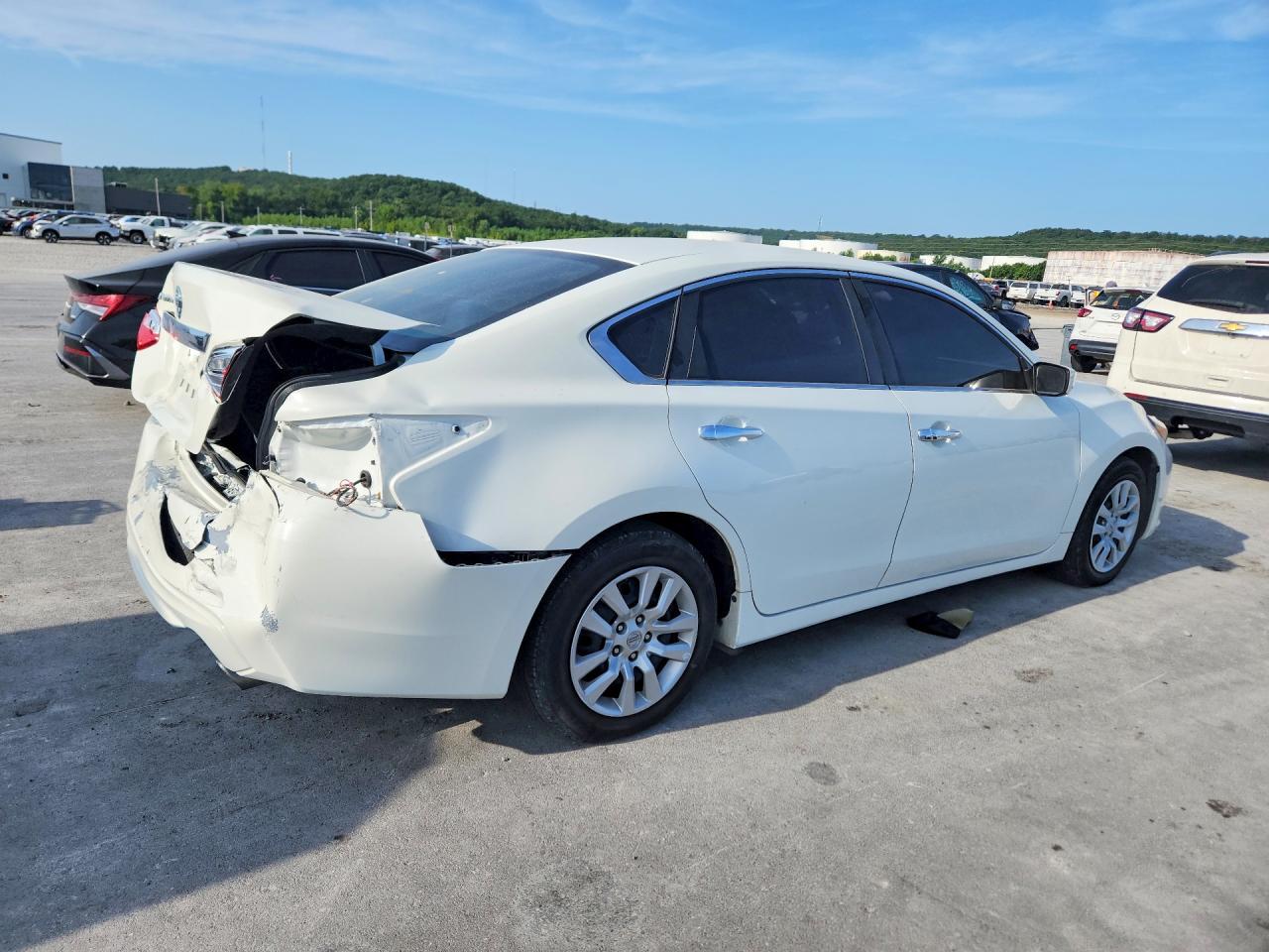 2016 Nissan Altima 2.5 S - zdjęcie 3